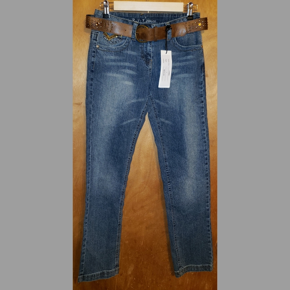 NWT Juniors R.V.T Jeans - Belt Included - Size: 3